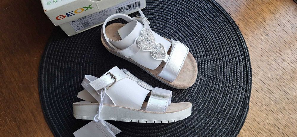 Нови сандали на Geox, Biomecanics, Camper - н. 28