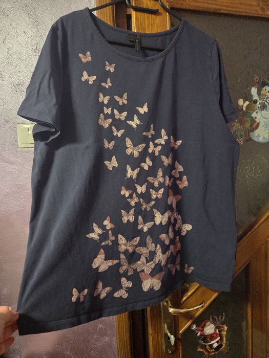 Tricou  cu imprimeu  deosebit  mărime  48-50