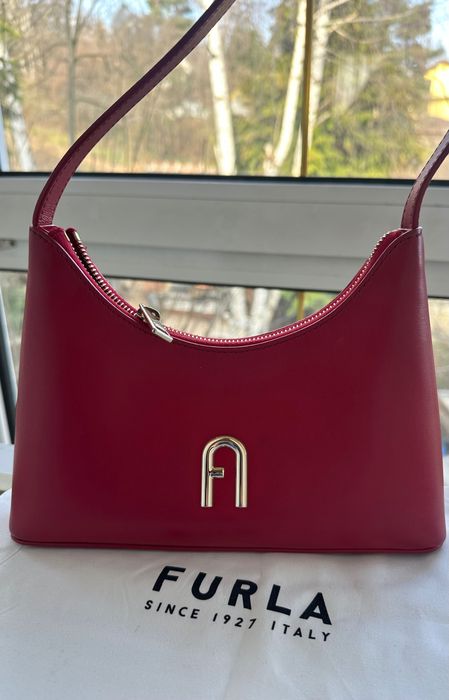 Дамска чанта FURLA