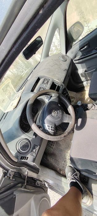 Suzuki SX4 1,9 TDI, Сузуки СХ4 на части!!
Май 2007