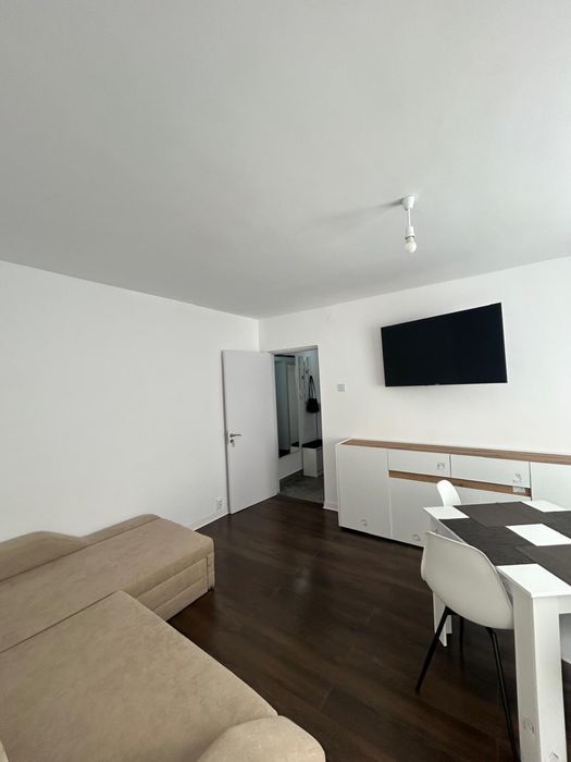 Apartament de inchiriat