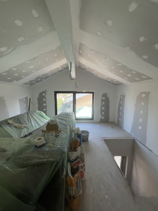 Execut lucrari (renovari case si apartamente