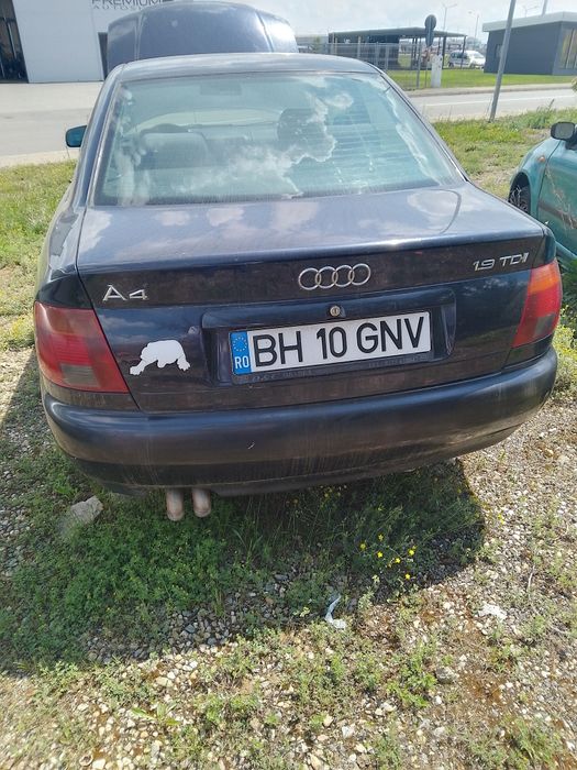 Audi 4,  1,9 tdi, 1996, culoare negru albăstrui,