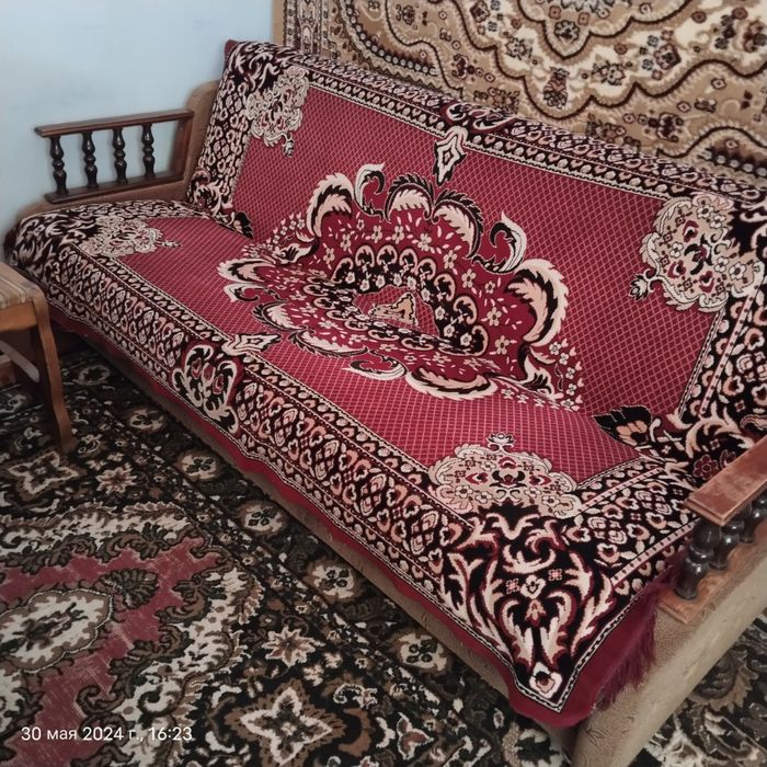 Мебель 2 кресло со стулом, шкаф и диван состояние хорошое