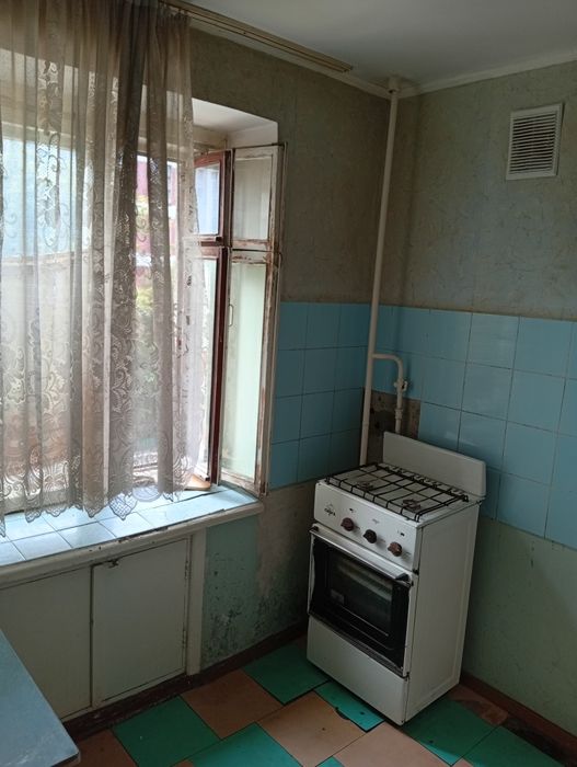Продажа двухкомнатной  Корчагина 140