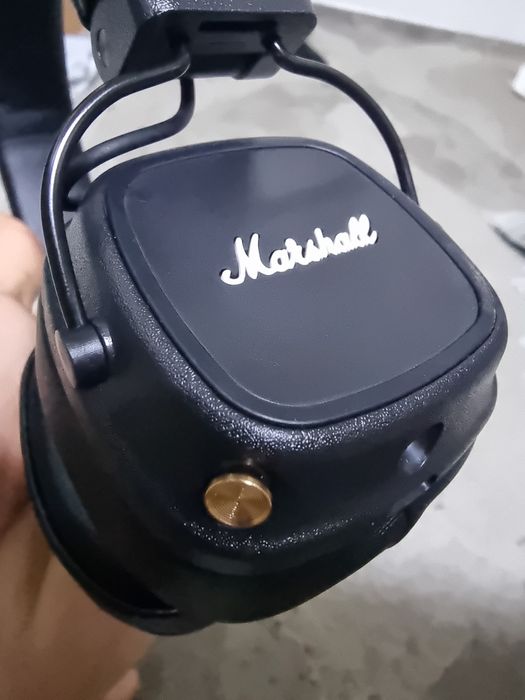 Наушники Marshall IV