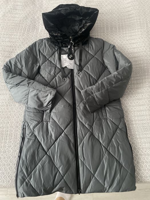 Продам демисезонную  куртку