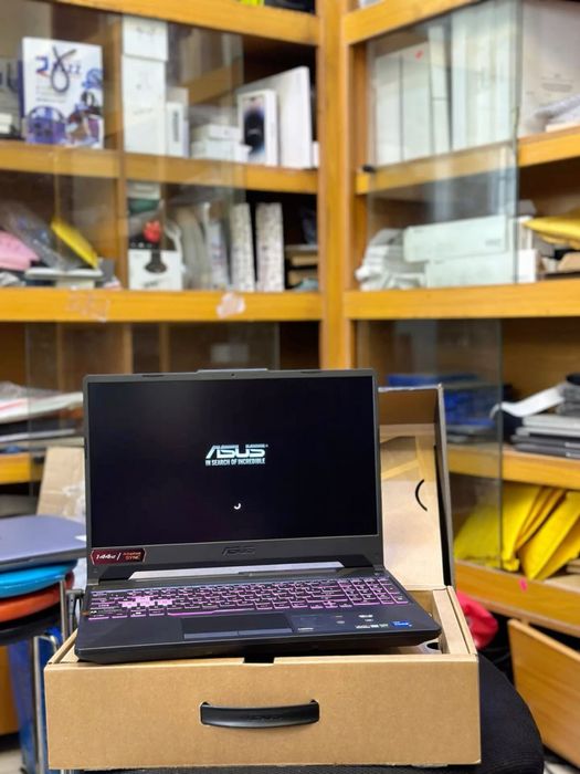 Asus Tuf Gaming Noutbuk cs2