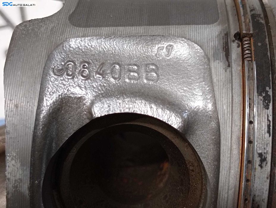 Piston cu Biela BMW Seria 1 E81 E82 E87 E88 120 2.0 D N47 2007 - 2013 Cod 0840BB [M5667]