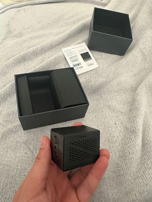 Mini camera video 4G cu cartela SIM NOUA