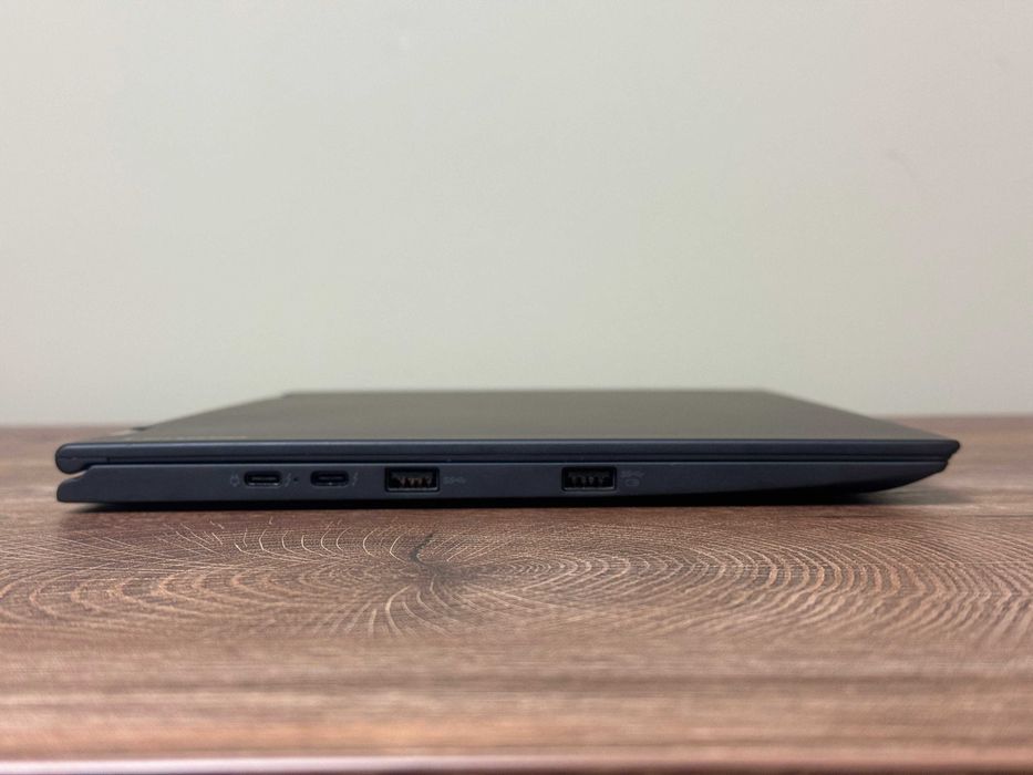 Лаптоп Lenovo THINKPAD X1 YOGA Gen2 14"2K CORE i5-7300U/8GB/256GB NVME
