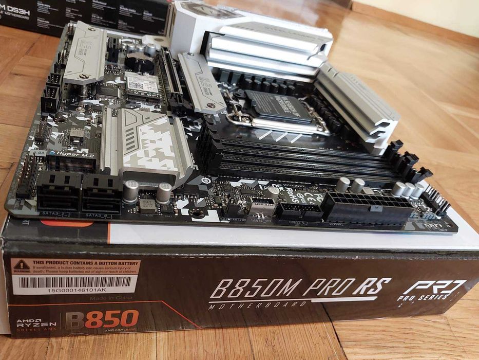 AsRock B760M Steel Legend Wi-Fi, DDR5, LGA 1700
