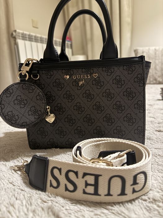 Малка чанта Guess