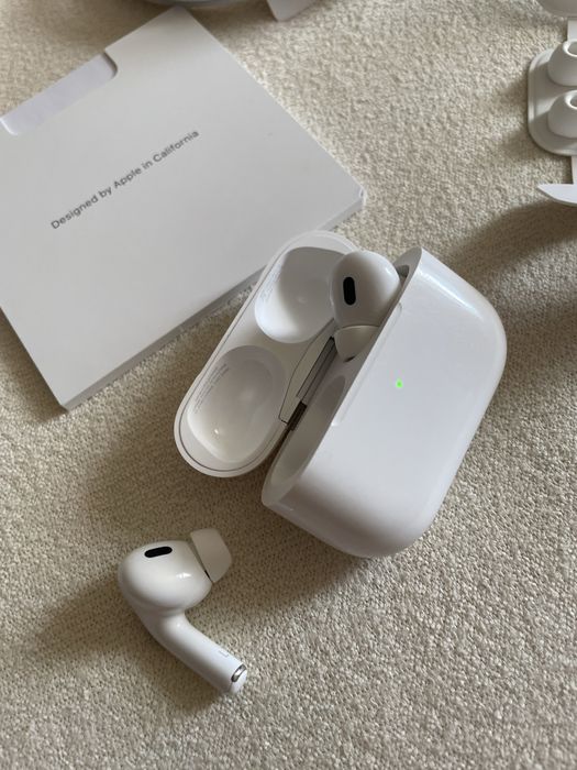 AirPods 2nd Generation (оригинал)
