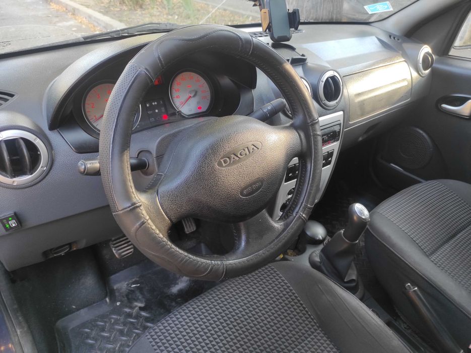 Vand Logan 1.6 16v cu gpl .an 2008