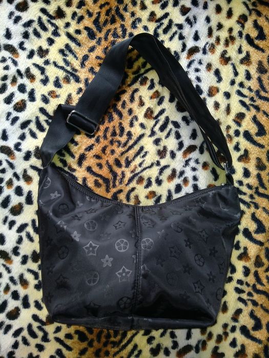 Сумки по 5000 тг