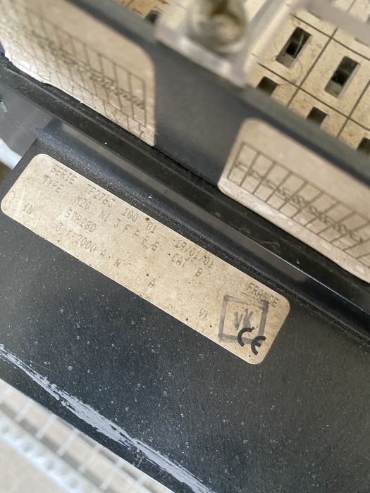 Disjunctor industrial MERLIN GERIN, M20 N1 , 2000A Circuit breaker