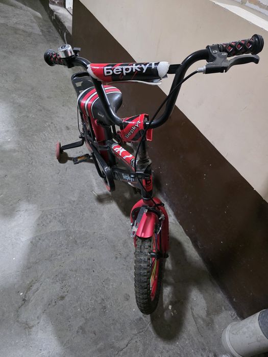 Bolalar velosiped ,qulay va chiroyli xolati yaxahi