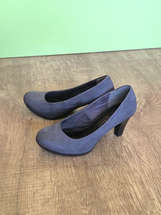 Дамски обувки с токчета