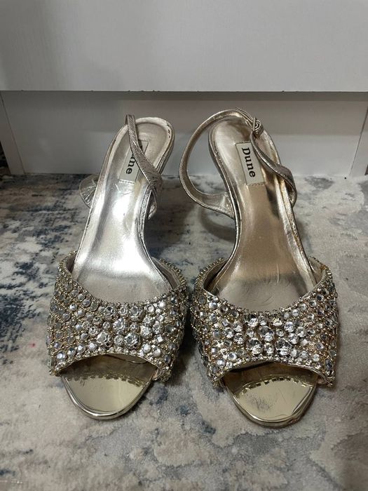 Обувь босоножки вечерняя