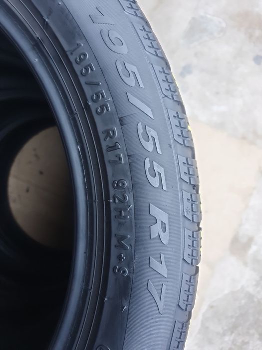 4 Anvelope Pirelli 195 55 R17 M/S Impecabile DOT 2922.