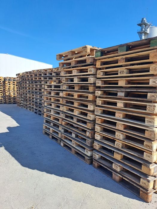 Vând paleti euro și NON euro