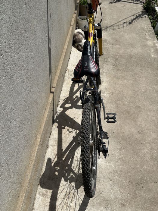 Vând bicicleta MBK