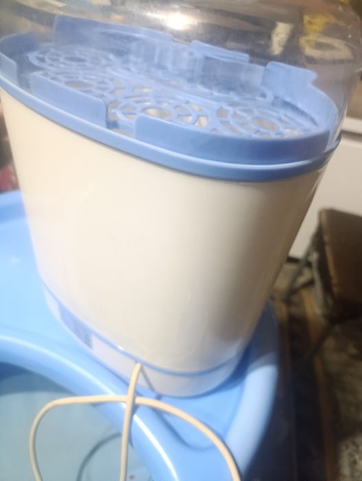 Sterilizator biberoane