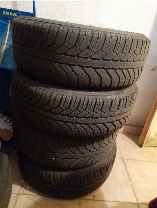 Sibiu cauciucuri de iarna 185/60 R15 Semperito