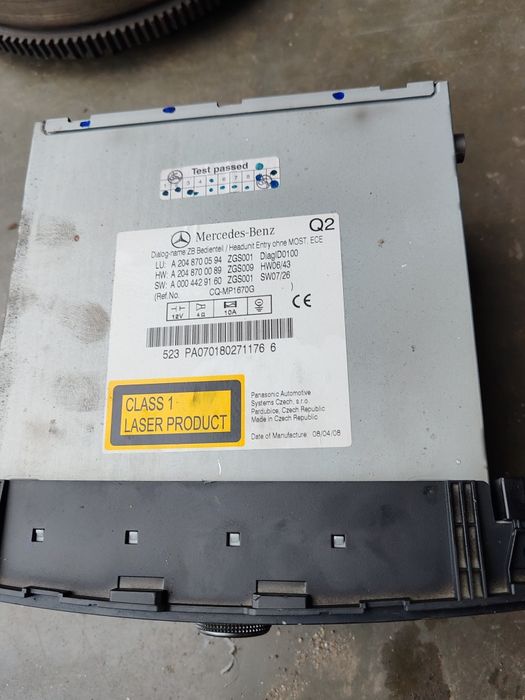 Navigați mica w204 radio cd Mercedes c class 250lei