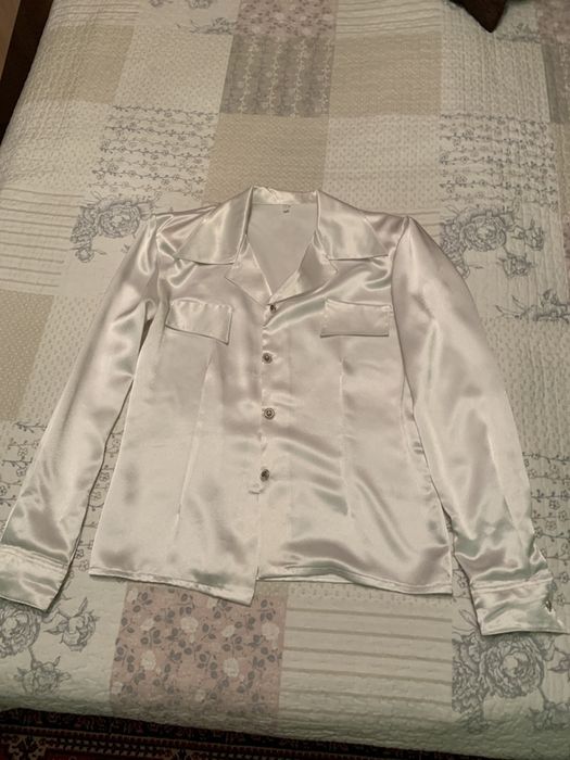 Продавам дамски ризи,  официално сако, панталони