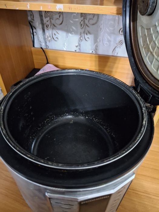 Продам мультиварку