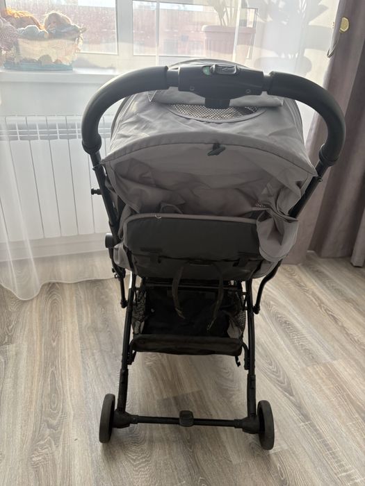 Продам детскую коляску