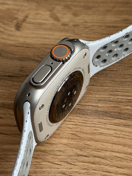 Apple Watch Ultra 3 Nike