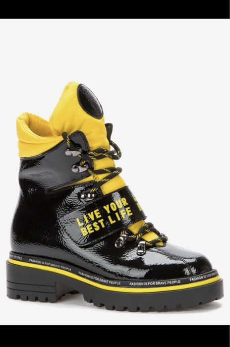 Распродажа Новые весенние ботинки. KeDDo