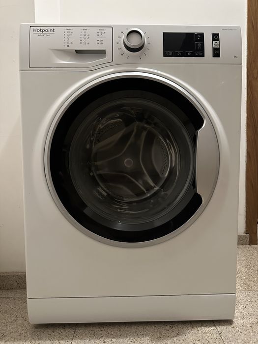 Пералня Hotpoint Ariston 8кг