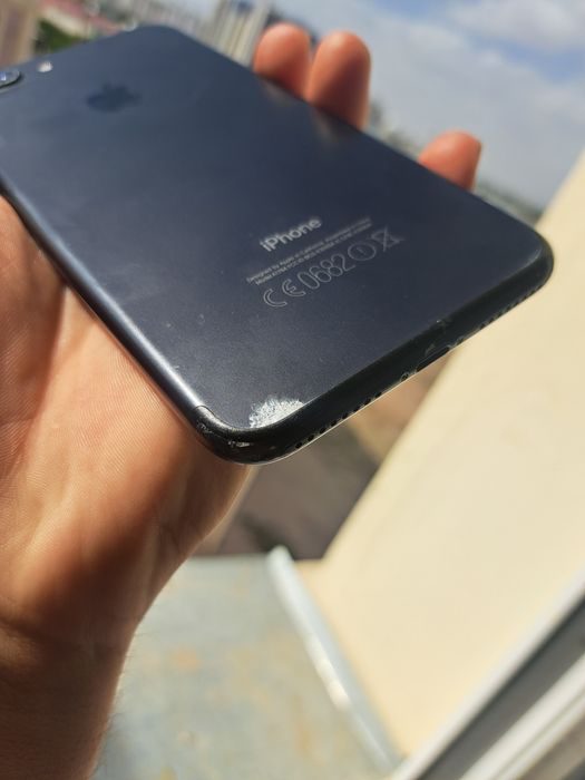 Iphone 7+ sotiladi