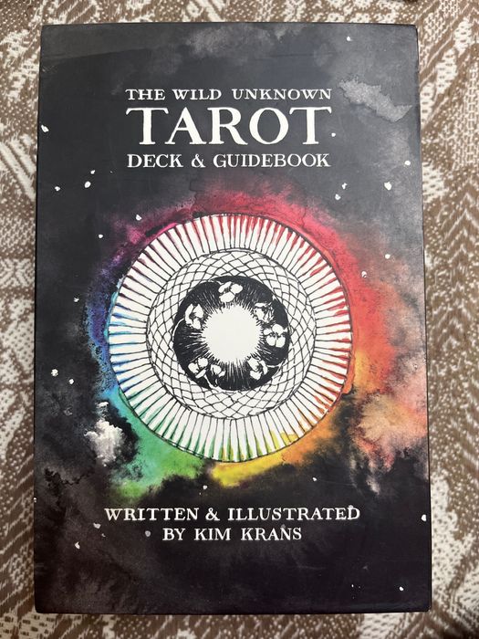 Продаю 7 оригинальных колод Таро|Оракулов (б/у, в отличном состоянии)