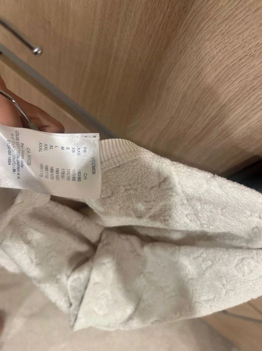 Tricou lv limited edition catifea