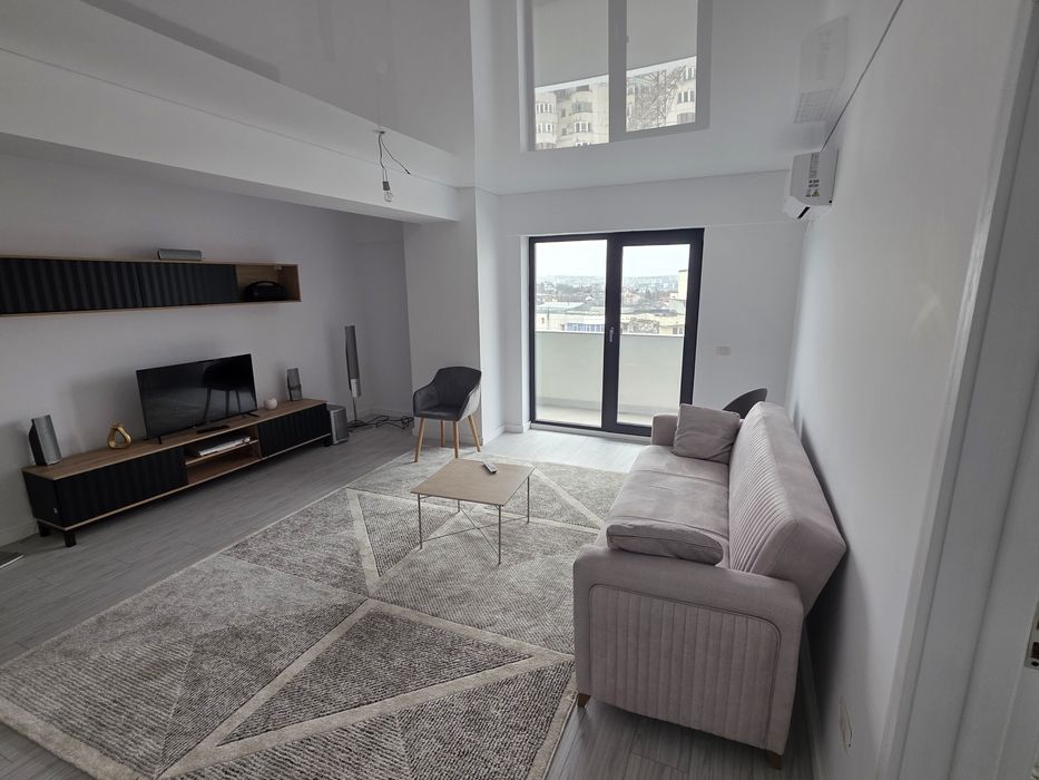 Inchiriez apartament doua camere  adamant towers ,500 eur,lunar