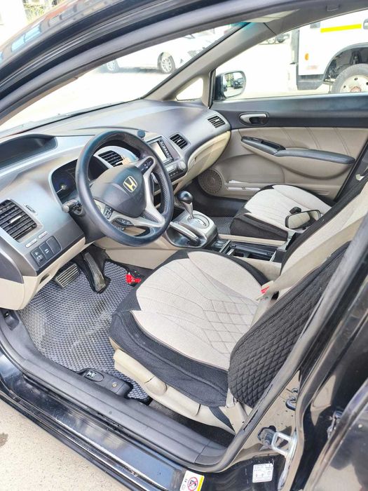 Honda Civic Гибрид 2009 г.