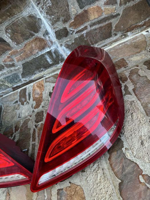 Продавам оригинален пакет за W222