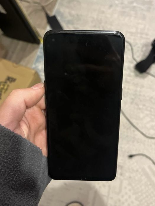 Oppo reno 5 в хорошем состоянии