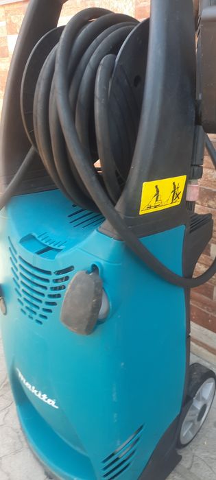 Водоструйка  Makita hw131 ПрофиСерия 2.8кв 220V 140/150bar БронзГлава  Бутална Помпа Керамика НовМодел