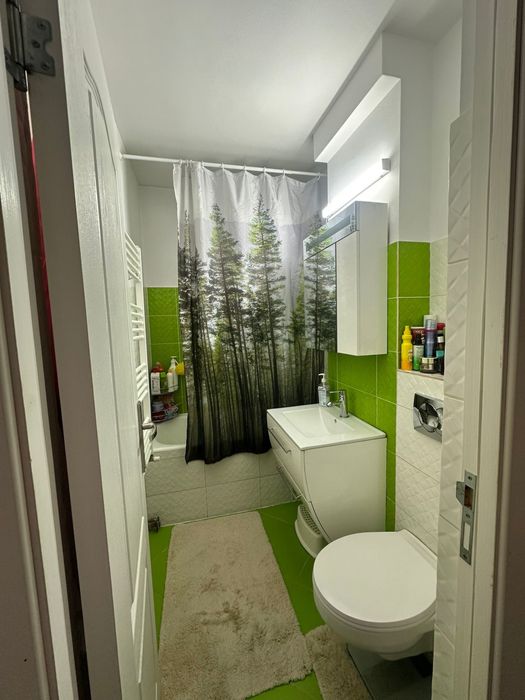 Apartament 4 camere central,strada Marly