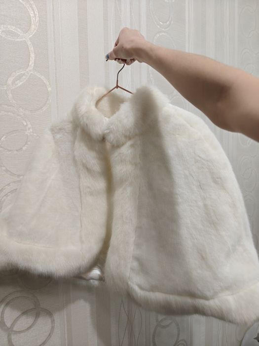 Продам шубку (свадебную)