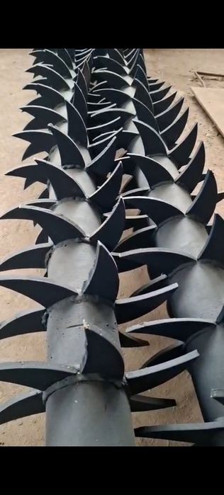 Культиватор на сельхоз технику.