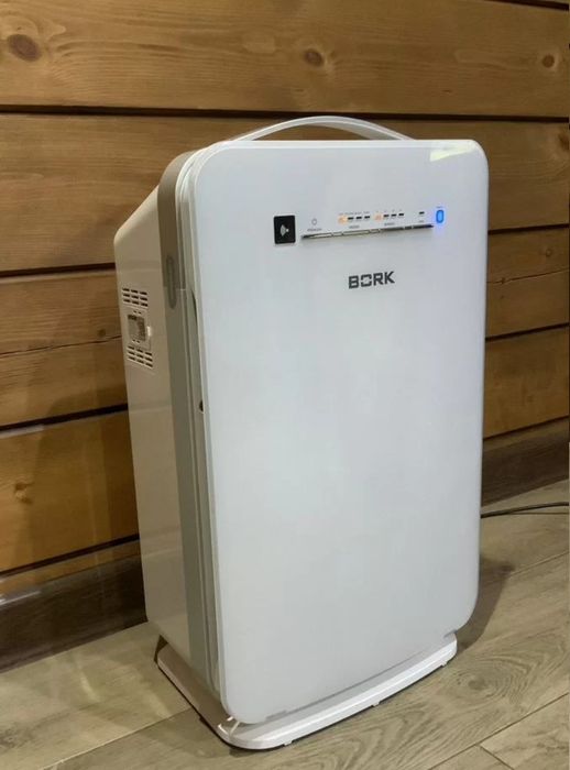 Воздухоочиститель Bork A700