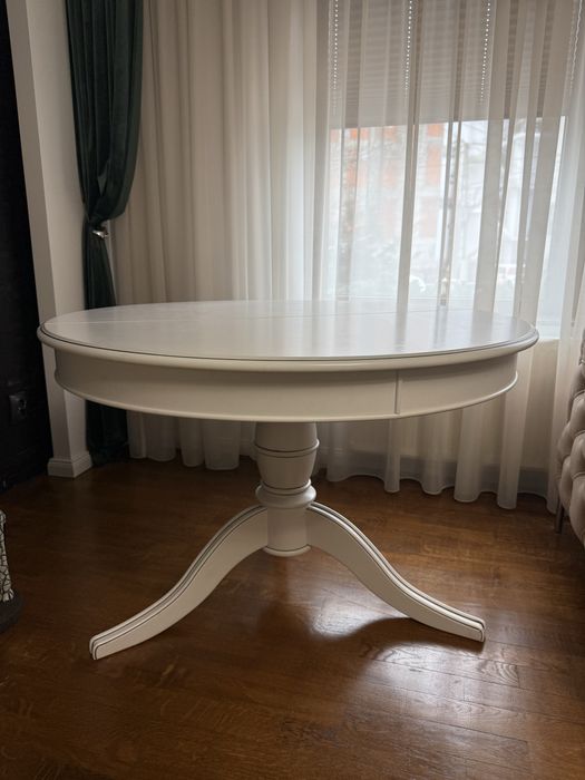 Masa rotunda extensibila