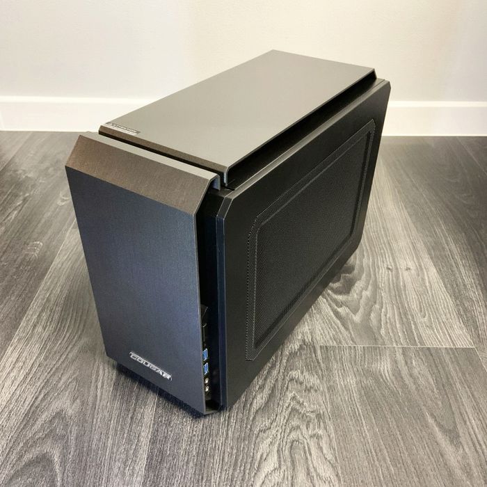Корпус Couguar Mini-ITX
